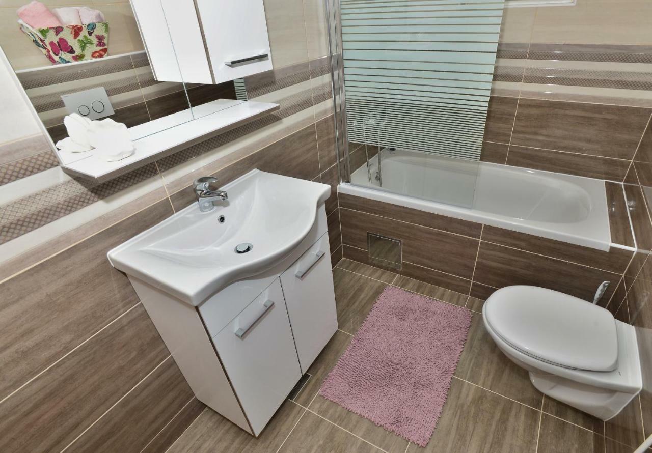 Apartman Dominik มาคาร์สกา ภายนอก รูปภาพ